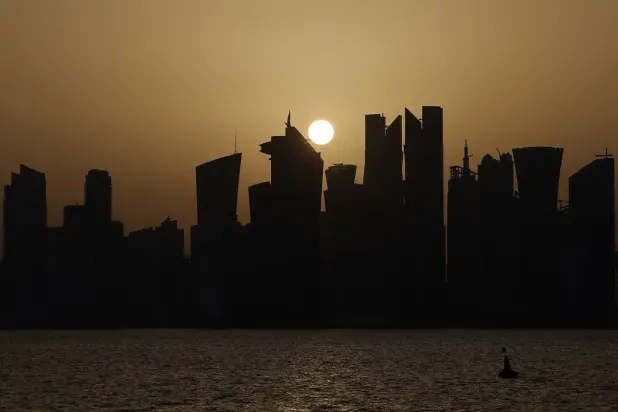 قطر تسجل عجزاً في الموازنة بـ2.7 مليار دولار في الربع الأول