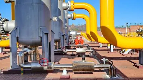 السفير الروسي لدى بكين: قيمة توريدات الطاقة الروسية للصين بلغت 80 مليار دولار في 2025