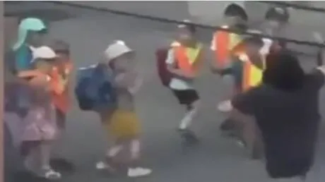 إصابة 3 أشخاص بحادث طعن في محطة قطار سويسرية (فيديو + صور)