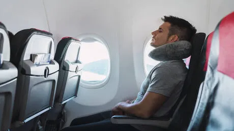 ماذا يحدث لجسمك أثناء الطيران؟.. تأثيرات مفاجئة يكشفها الخبراء