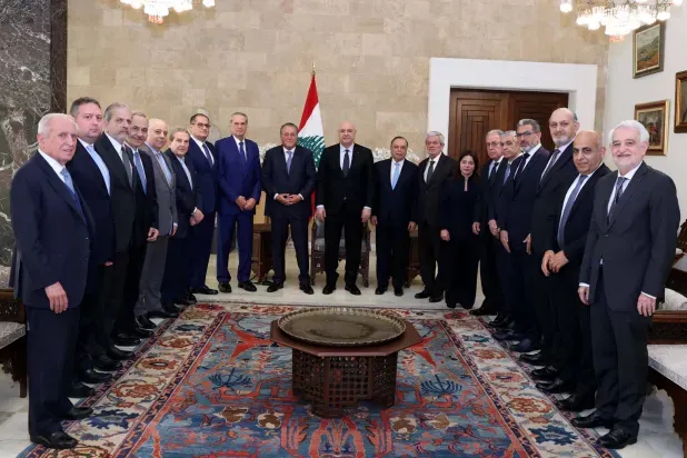 سجال المفاوضات مع إسرائيل يهز علاقة بري وعون