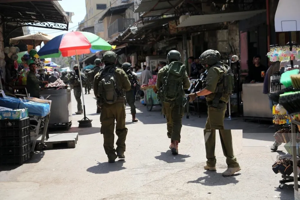 إصابة 5 واعتقال 16 في اعتداءات الاحتلال على الفلسطينيين بالضفة الغربية