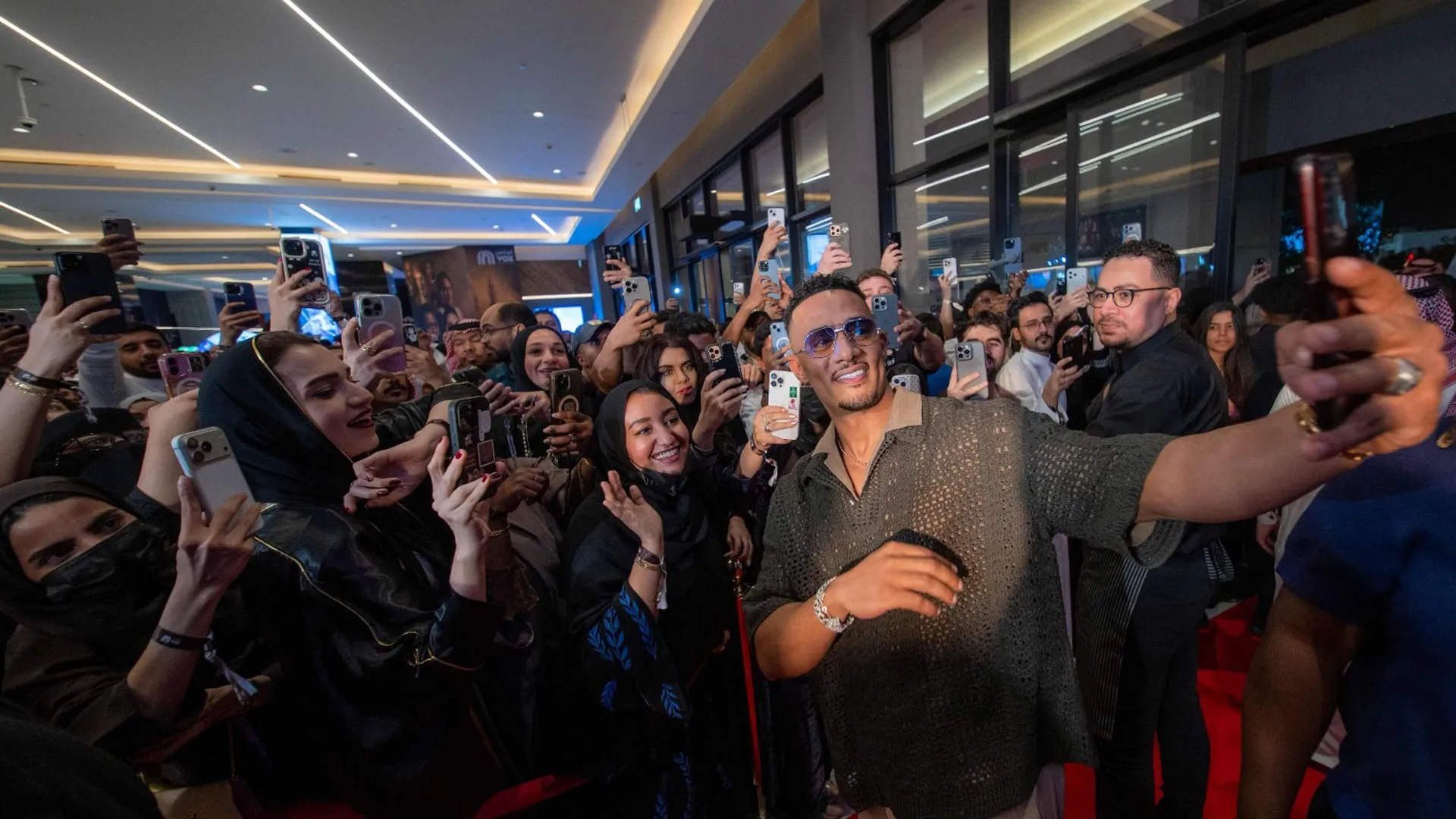 محمد رمضان يلتقي الجمهور السعودي في العرض الخاص لفيلم "أسد"