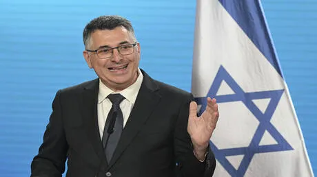 ساعر: السلام مع لبنان ممكن بشرط إنهاء الاحتلال الإيراني عبر حزب الله