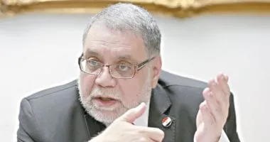 وفاة مختار نوح المنشق عن جماعة الإخوان وصلاة الجنازة اليوم بمسجد مصطفى محمود