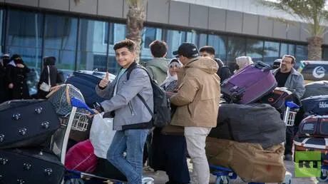 مفوضية اللاجئين: عودة 829 سوريا من ليبيا إلى بلادهم ضمن برنامج العودة الطوعية