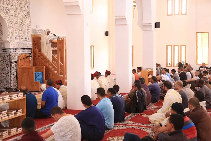خطبة الجمعة تبرز مكانة إمارة المؤمنين