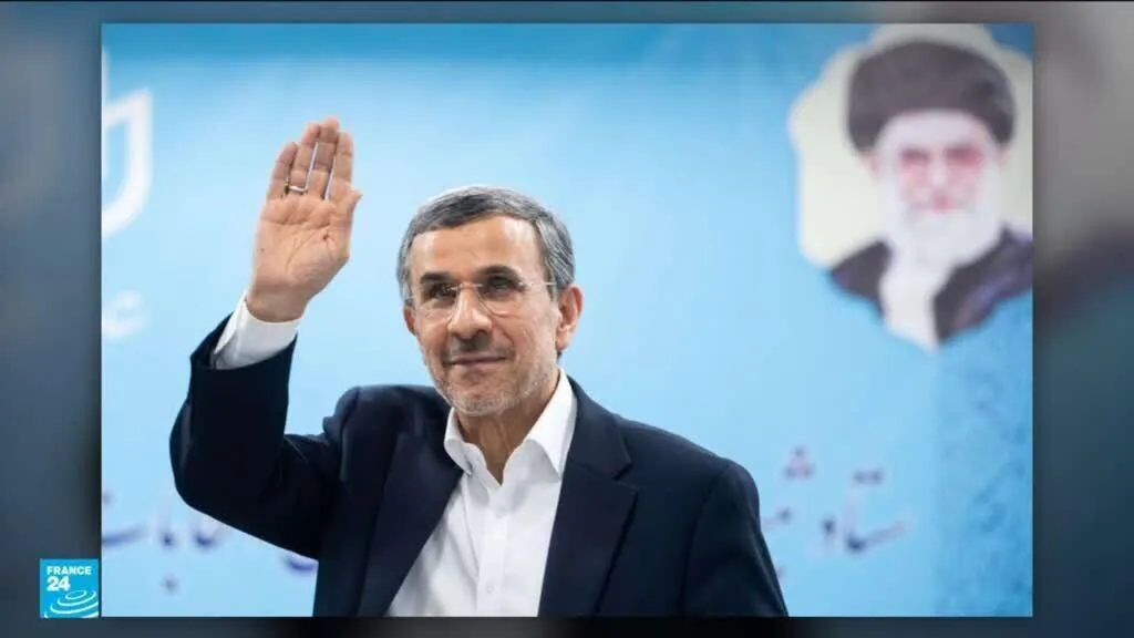 نيويورك تايمز: أمريكا واسرائيل خططتا لإعادة أحمدي نجاد لقيادة إيران بعد اغتيال خامنئي