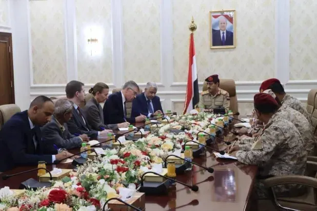 وزارة الدفاع اليمنية: ماضون في توحيد القرار العسكري وإنهاء تعدد التشكيلات