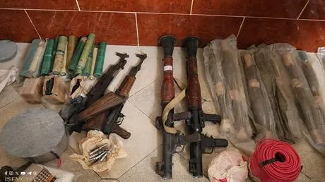 الأمن السوري يلقي القبض على عناصر ينتمون إلى تنظيم "داعش" في حلب وريفها (صور)