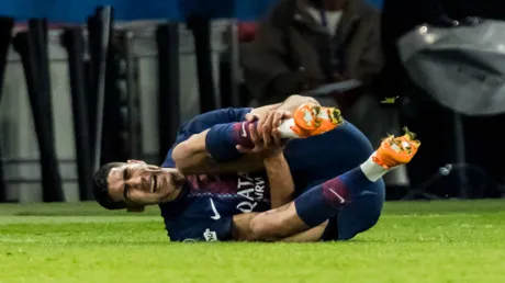 نتائج فحوصات حكيمي تثير قلق باريس سان جيرمان والمنتخب المغربي