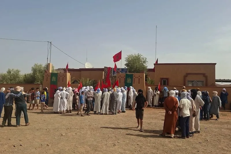 قبيلة آيت خباش تطالب بحق البناء