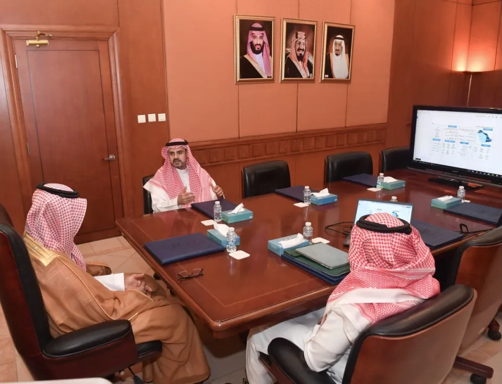 محافظ القطيف يبحث مع «مدن» سبل دعم المستثمرين ورفع التنافسية