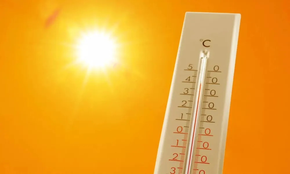 48 مئوية.. موجة حارة على أجزاء من 4 مناطق اليوم الاثنين