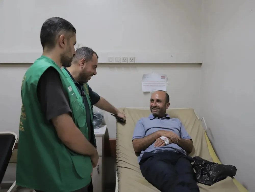 تفاصيل.. "الملك سلمان للإغاثة" ينفذ عدة مشاريع طبية تطوعية في غزة