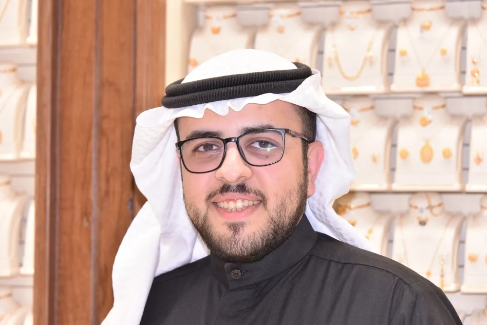 في اليوم العالمي للأب.. تضحيات الآباء لا تُقدر والبر والدعاء أعظم هدية