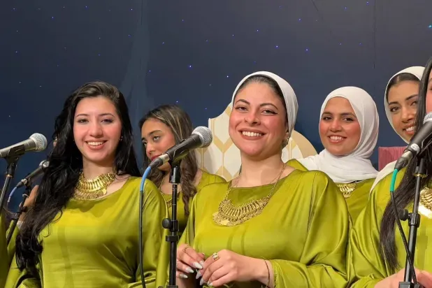 أغنية فريق «هارموني عربي» لدعم «الفراعنة» تثير جدلاً في مصر