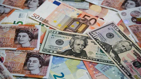 بريطانيا تقترض أكثر من المتوقع في أبريل