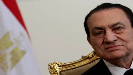 روايتان وسجال متجدد.. جدل جديد حول مصير أموال المواطنين في عهد مبارك