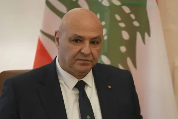 الرئيس اللبناني: لا صحة للحديث عن إقالة قائد الجيش وقادة الأجهزة الأمنية