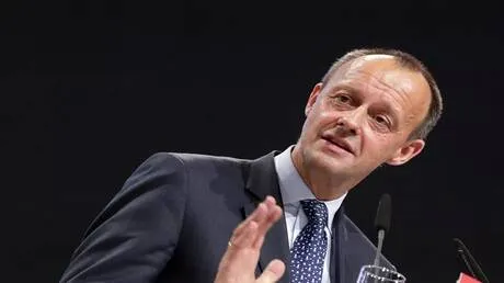 المستشار الألماني يعرب عن "خيبة أمله" من تصرفات الولايات المتحدة وإسرائيل تجاه إيران