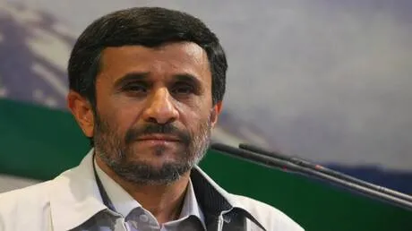 "نيويورك تايمز" تكشف عن خطة استخباراتية إسرائيلية محورها أحمدي نجاد