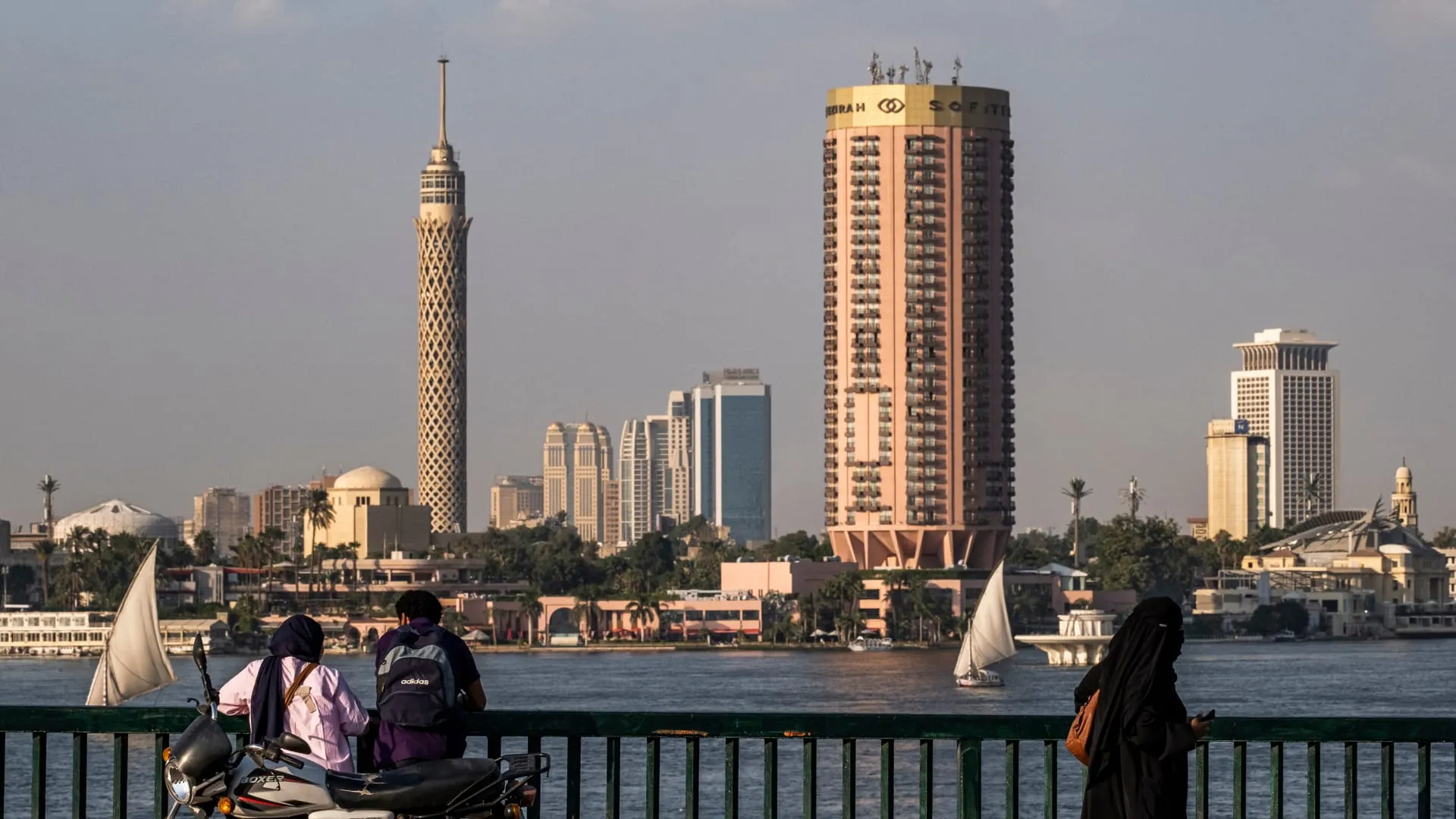 مصر.. انتقادات لزيادة أسعار الكهرباء ونواب يطالبون مراجعة القرار