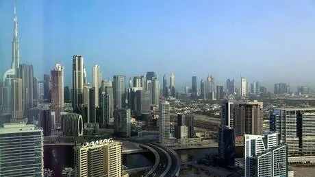 الإمارات تعلن استئناف التعليم الحضوري في المدارس الاثنين