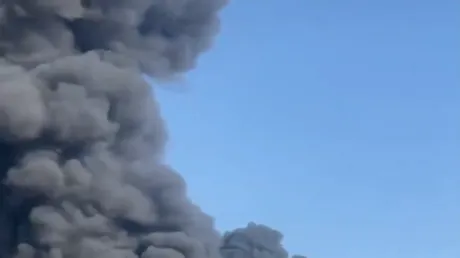 حريق هائل يندلع في مصنع كيماويات في فرنسا