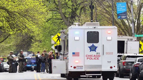 مقتل ضابط شرطة وإصابة آخر بإطلاق نار داخل مستشفى في شيكاغو