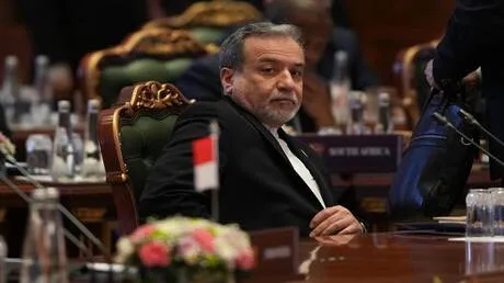 عراقجي: ما أقدم عليه المتطفل زيلينسكي بتحريض من إسرائيل لن يمر دون رد