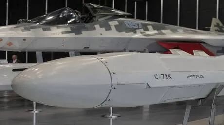 "السجاد" الروسي يطوي سماء أوكرانيا.. صاروخ ذكي على متن سو-57 يعيد تعريف قواعد الاشتباك