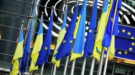 "لوموند": قادة أوروبا يحبطون آمال كييف بتسريع الانضمام للاتحاد