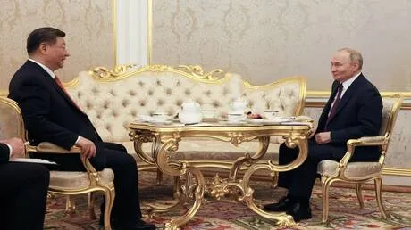 فنجان شاي يختصر التاريخ .. روسيا تحكي قصتها من الساماور إلى بكين (صور)