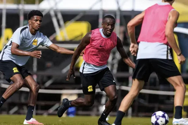 اتفاق مبدئي لديابي مع «ليفركوزن» يمهد لإنهاء رحلته مع «الاتحاد»