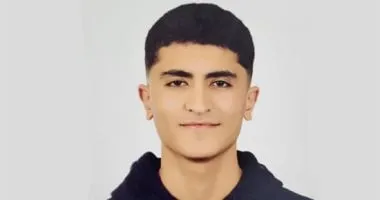 حافظ لكتاب الله.. عبدالله يحصد المركز الأول على الثانوية: حلمى طب قصر العينيى