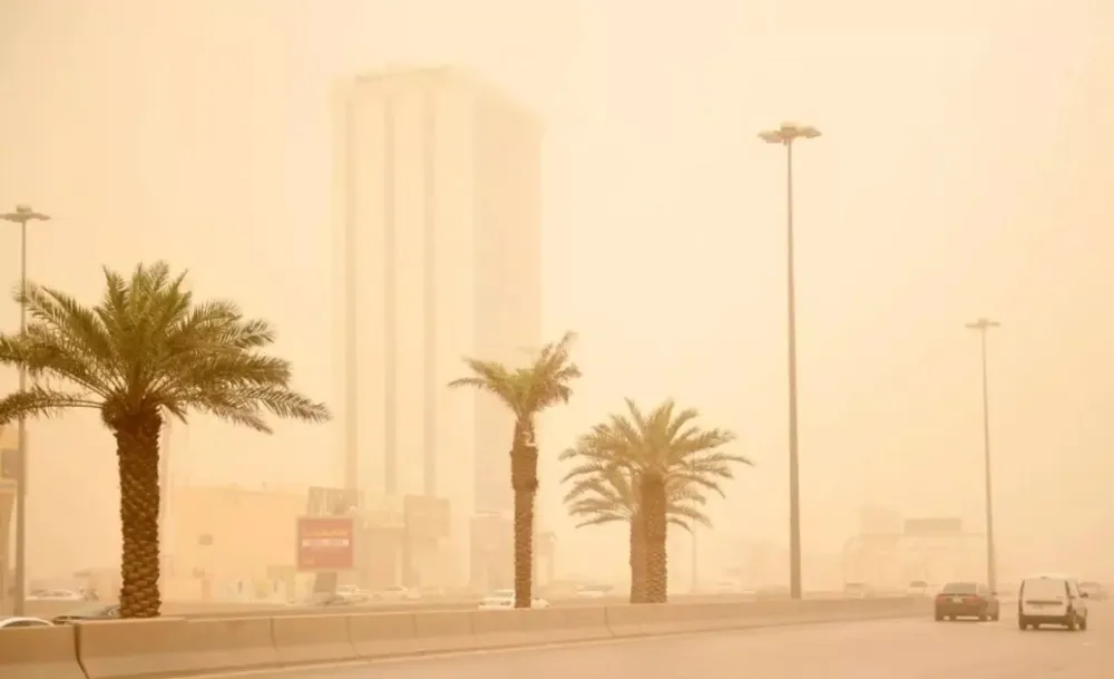 حالة الطقس.. استمرار الرياح المثيرة للأتربة على أجزاء من 7 مناطق