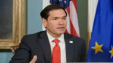 روبيو يشبه السيطرة على المضايق بالسلاح النووي