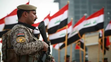 مرصد عراقي يدعو لتجميد رواتب المسؤولين المتهمين بالفساد بعد حملة اعتقالات واسعة