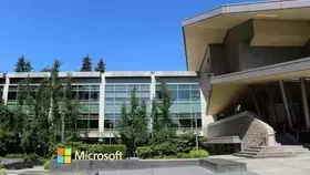 Microsoft بالصين تنتقل للخارج