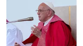 بابا الفاتيكان: علينا التعامل مع الصراعات قبل اندلاعها وبناء الجسور