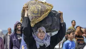 الفلسطينيون يواجهون التحذيرات مجددا من العودة إلى الشمال