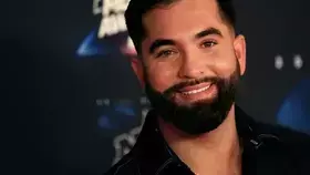 إصابة مغن شهير بطلق ناري