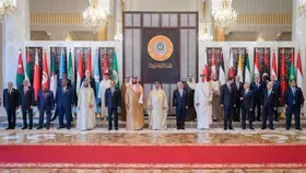 قمة البحرين تدعو لنشر قوات حماية دولية بفلسطين لحين تنفيذ حل الدولتين