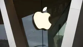Apple في مأزق