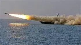 الجيش الأمريكي يسقط 3 مسيّرات حوثية.. و7 صواريخ مضادة للسفن