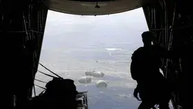 الجيش الأمريكي ينفذ ثالث إنزال جوي للمساعدات في غزة