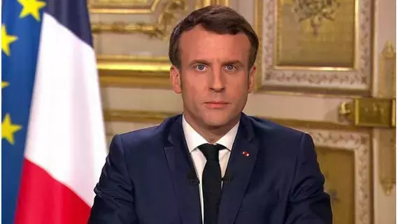ماكرون: أتحمل عواقب القانون حول الهجرة في فرنسا ماكرون: أتحمل عواقب القانون حول الهجرة في فرنسا