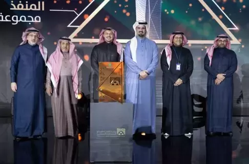 مجموعة بن لادن السعودية تفوز بجائزة الأمانة للإبداع المعماري والعمراني بالرياض مجموعة بن لادن السعودية تفوز بجائزة الأمانة للإبداع المعماري والعمراني بالرياض