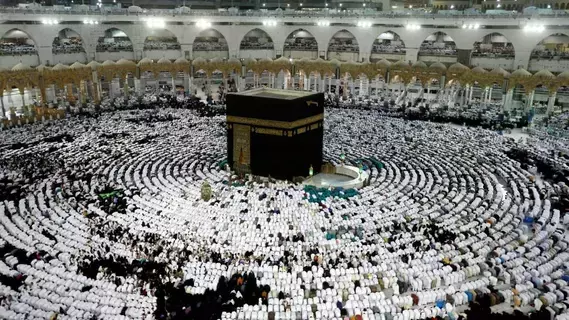 لجنة الحج المركزية تستعرض جاهزية الخدمات لشهر رمضان لجنة الحج المركزية تستعرض جاهزية الخدمات لشهر رمضان